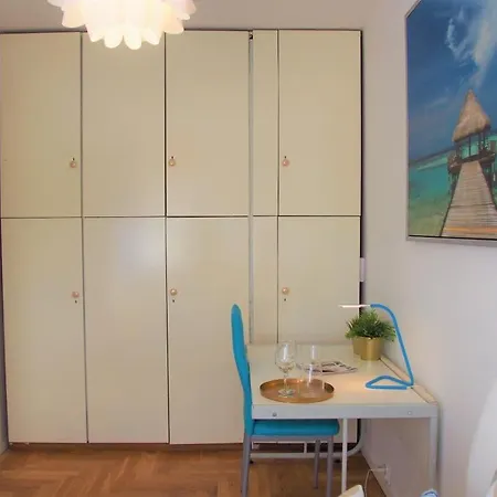 Apartment Apartament Modern Hotelique